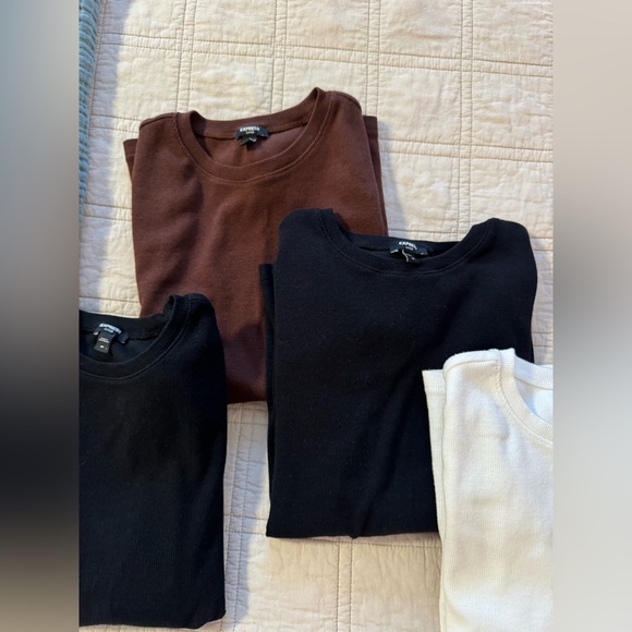 Lot of 4 fitted ribbed express tops - Picture 4 of 16